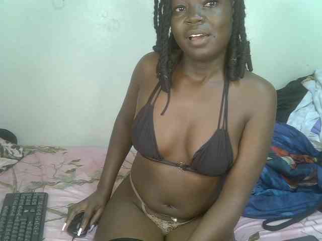 Ebonycherry webcam