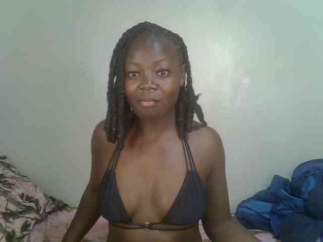Ebonycherry webcam