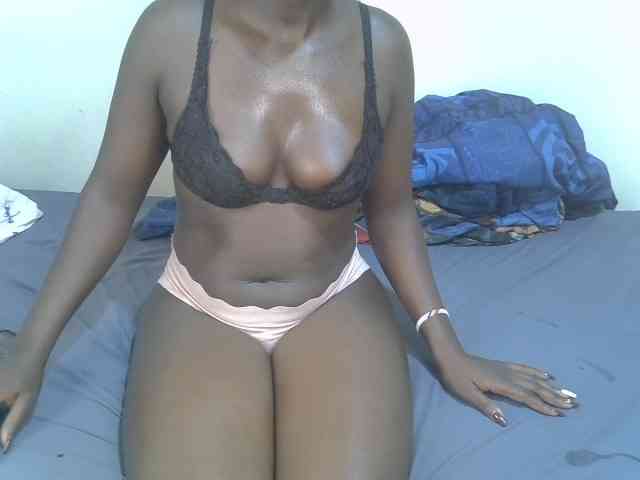 Ebonycherry webcam