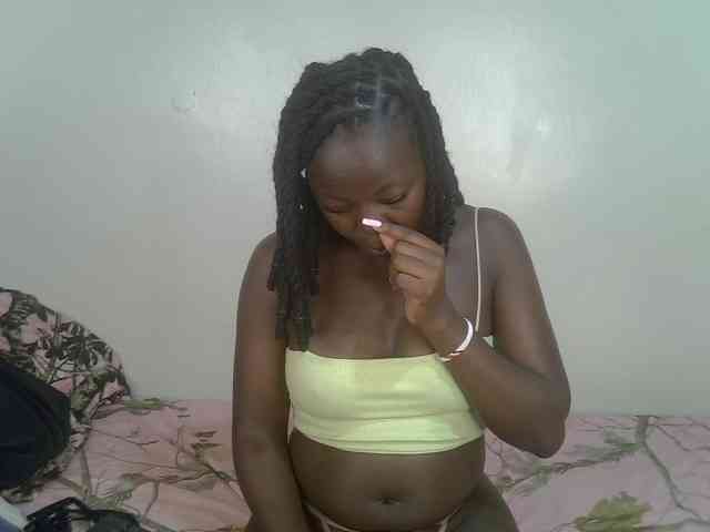 Ebonycherry webcam