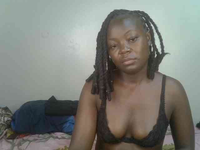 Ebonycherry webcam