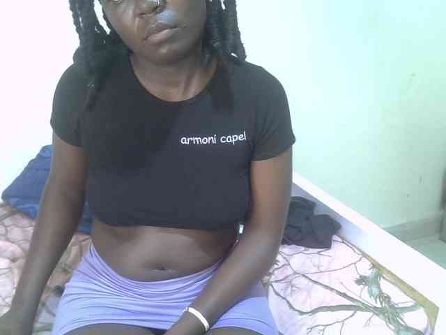 Ebonycherry webcam