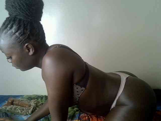 Ebonycherry webcam