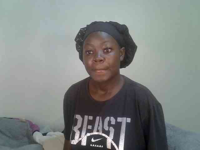 Ebonycherry webcam
