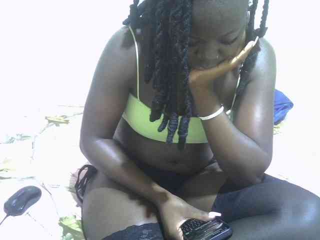 Ebonycherry webcam