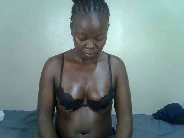Ebonycherry webcam