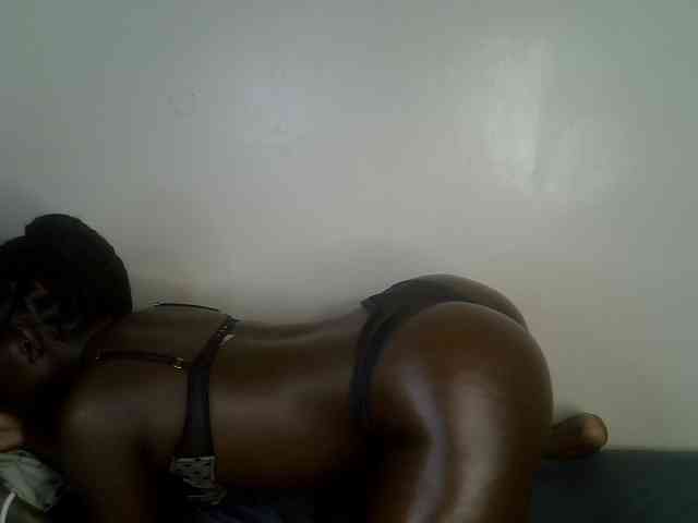 Ebonycherry webcam
