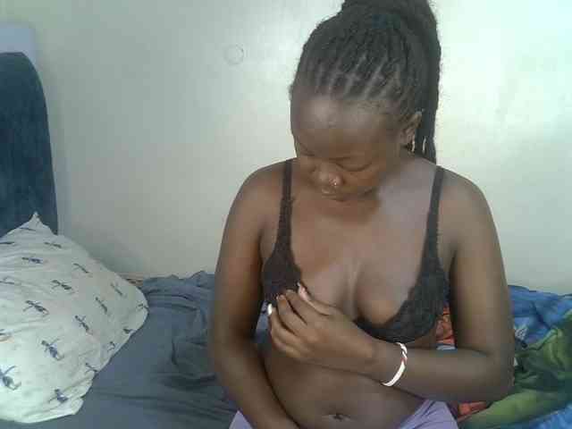 Ebonycherry webcam