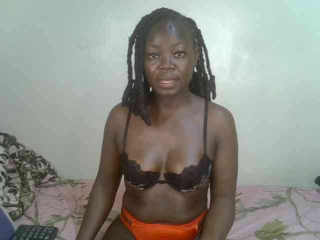 Ebonycherry webcam