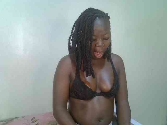 Ebonycherry webcam