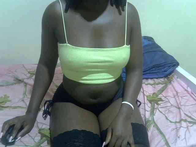 Ebonycherry webcam