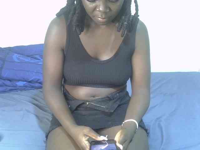 Ebonycherry webcam