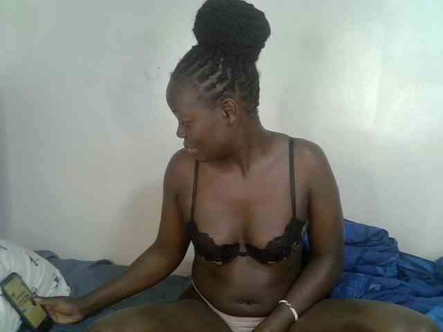 Ebonycherry webcam