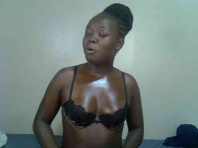 Ebonycherry webcam