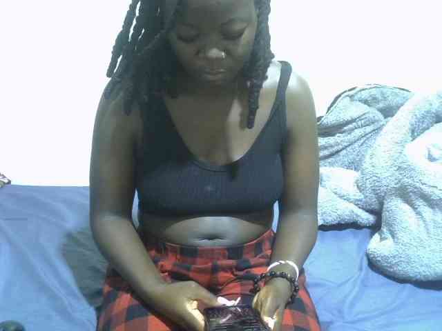 Ebonycherry webcam
