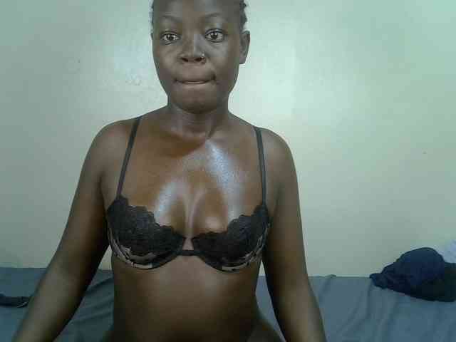 Ebonycherry webcam