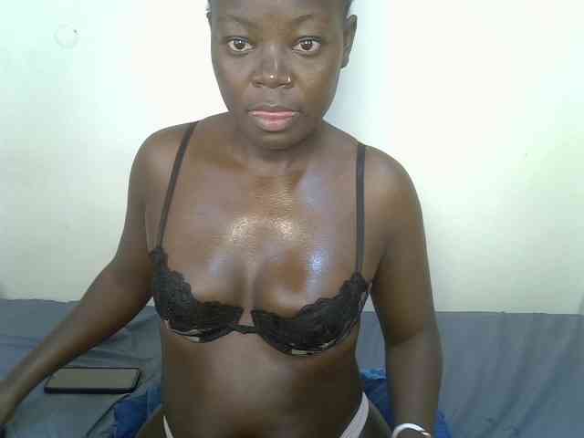Ebonycherry webcam