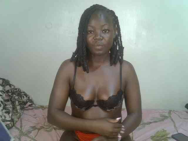 Ebonycherry webcam