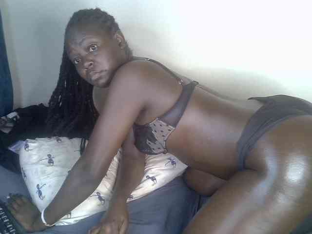 Ebonycherry webcam