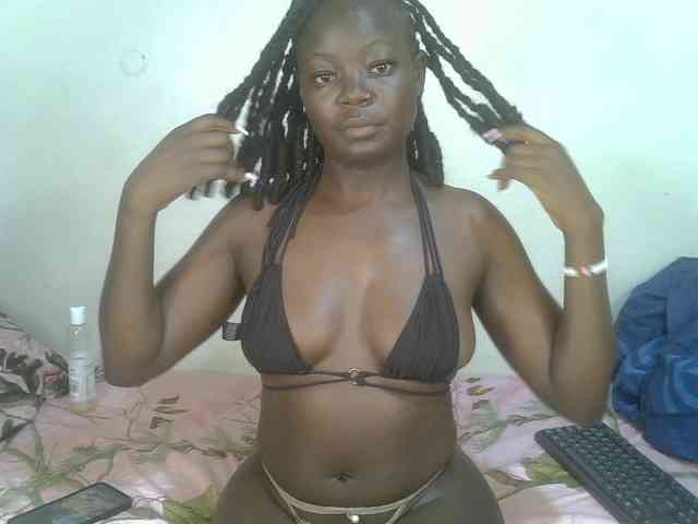 Ebonycherry webcam