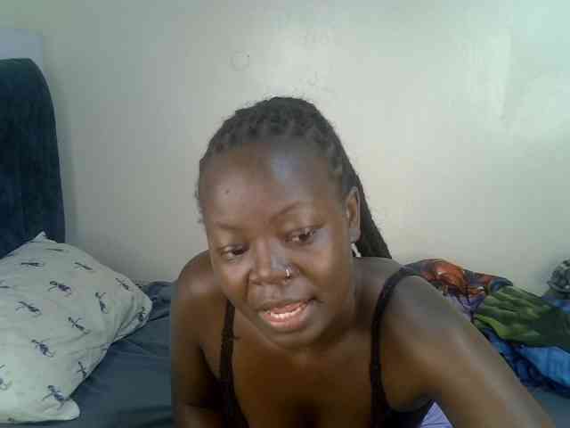 Ebonycherry webcam