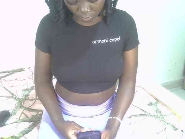 Ebonycherry webcam