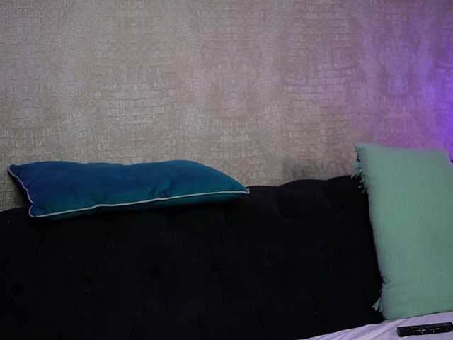 KimJada live cam on BongaCams