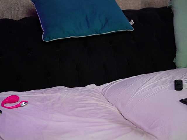 KimJada live cam on BongaCams