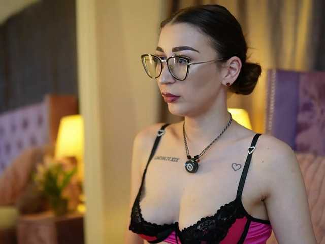 KimJada live cam on BongaCams