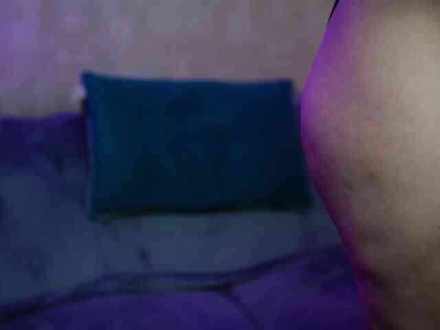 KimJada webcam