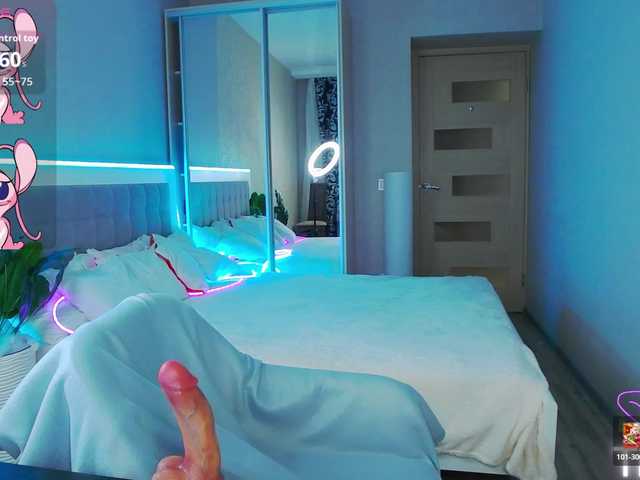 AlexandraCandy live cam on BongaCams