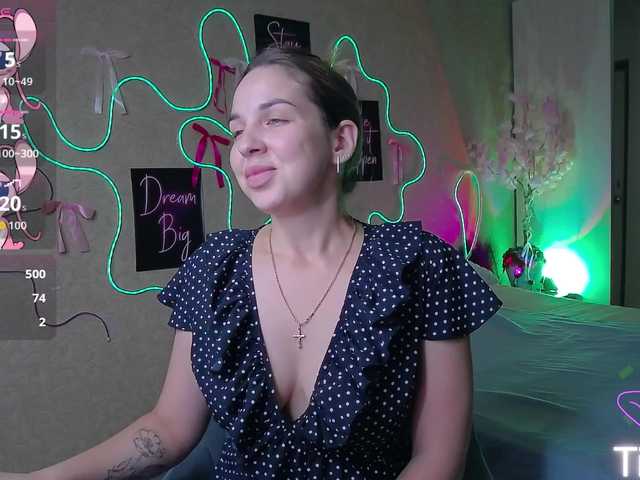 AlexandraCandy live webcam show