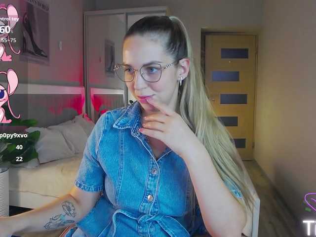 alexandracandy cam belle