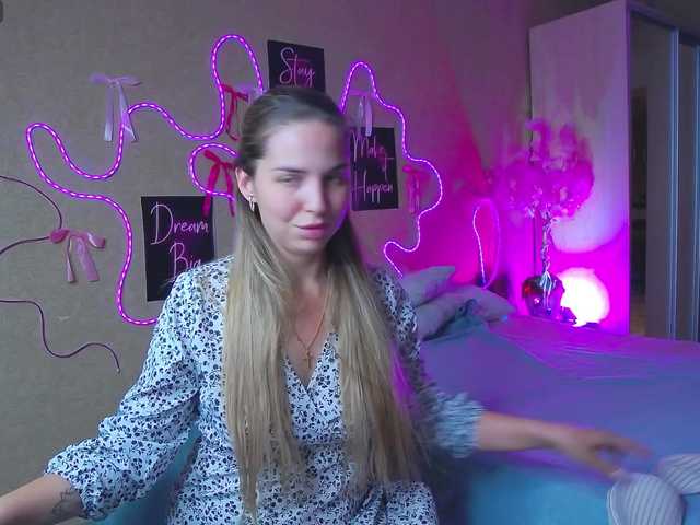AlexandraCandy live webcam show