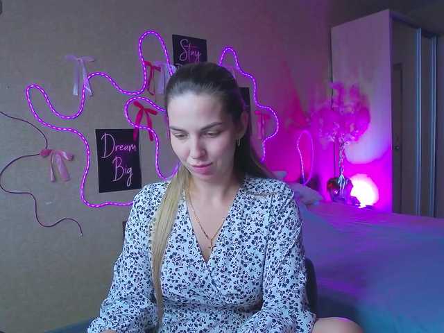 AlexandraCandy live webcam show