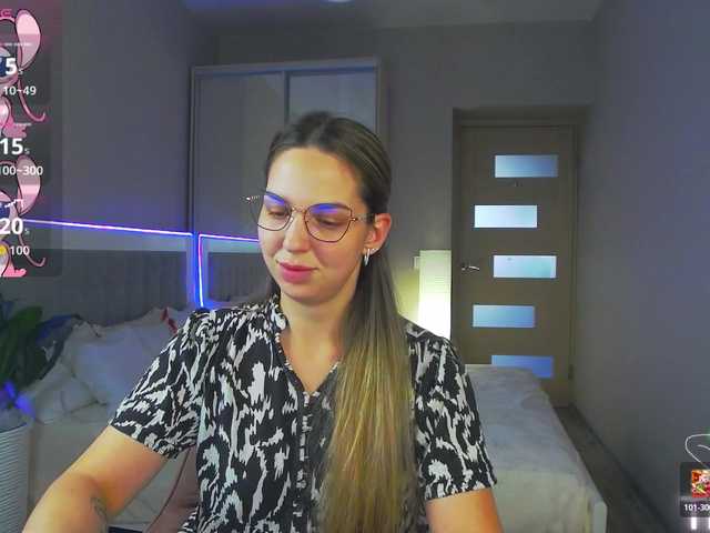 AlexandraCandy live cam on BongaCams