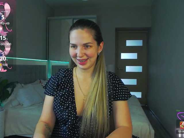 AlexandraCandy live cam on BongaCams