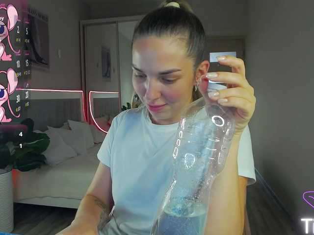 AlexandraCandy live cam on BongaCams