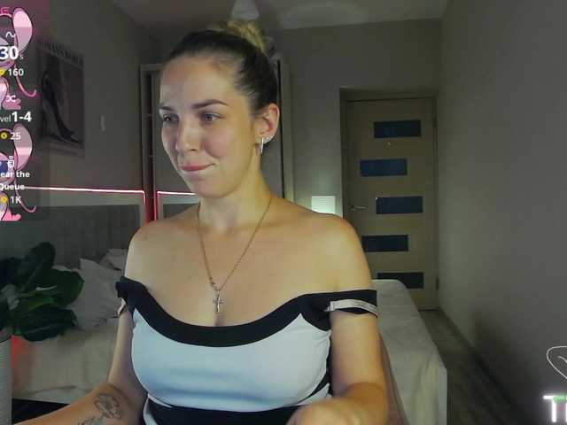 AlexandraCandy live cam on BongaCams