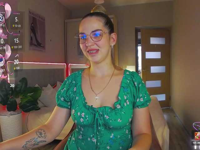 AlexandraCandy live cam on BongaCams