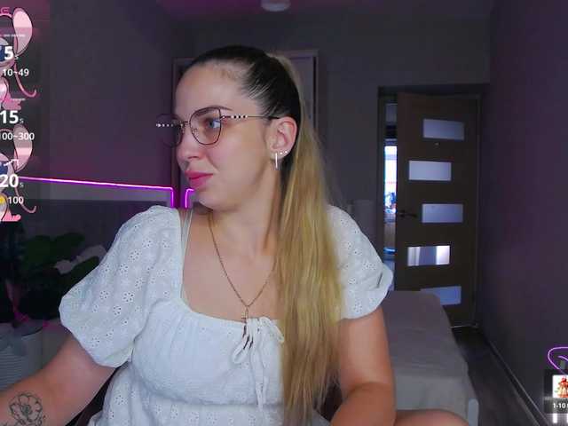 AlexandraCandy live cam