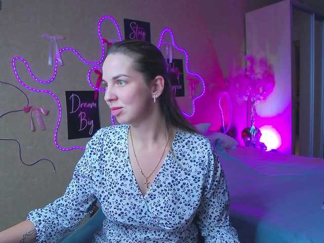 AlexandraCandy live cam on BongaCams