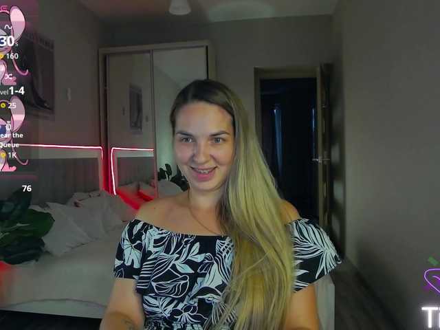 AlexandraCandy live cam on BongaCams