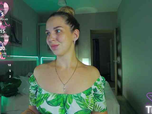 AlexandraCandy webcam