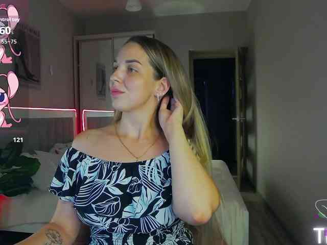 AlexandraCandy webcam