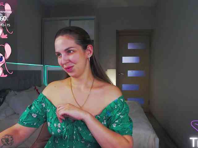 AlexandraCandy webcam