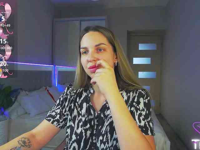 AlexandraCandy webcam