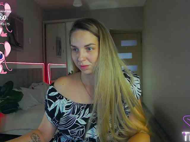 AlexandraCandy webcam
