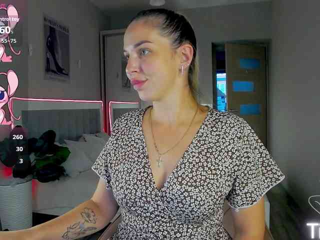 AlexandraCandy webcam