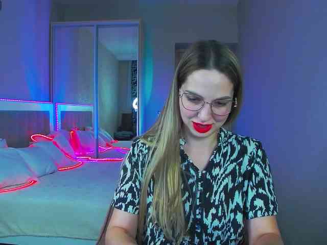 AlexandraCandy webcam